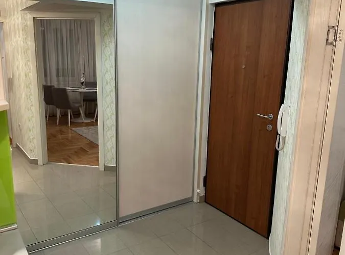Apartament Bistrik *